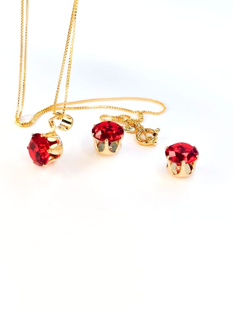 Scarlet Allure Necklace Set