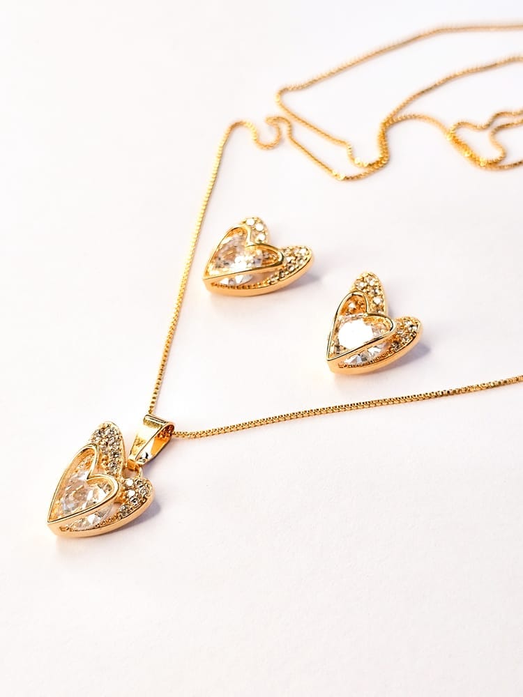 Lover's Embrace Jewelry Set